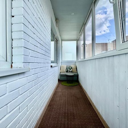 Apartpoltava Смак Італії У Самому Центрі Полтави , Білосніжна Студія В Новобудові, Банківський Чек Ngoại thất bức ảnh